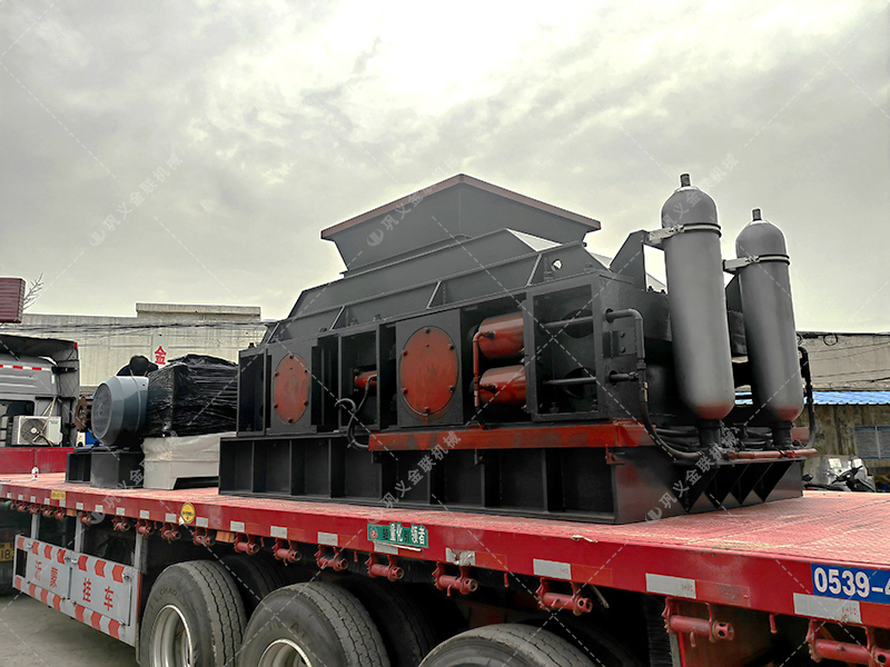 堅固耐用,何以見得?—— 剖析1080型輥式破碎機的材質與結構設計? 堅固耐用,何以見得?—— 剖析1080型輥式破碎機的材質與結構設計?